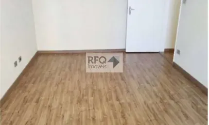 Ótimo apartamento com 2 dormitórios bem localizado no Cambuci
