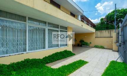 Casa á venda no Planalto Paulista com 3 dormitórios, 6 vagas de garagem