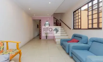 Imperdível! Casa à venda em São Paulo-SP, Parque Jabaquara: 3 quartos, 1 suíte, 2 salas, 3 banheiros, 2 vagas, 238m².