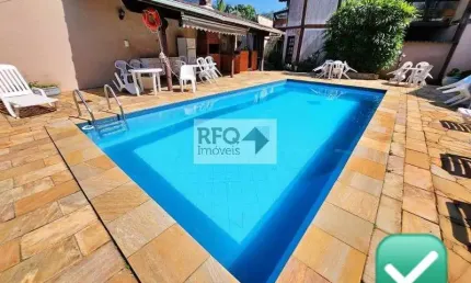 Sobrado à venda em condomínio fechado com piscina, sauna e academia na Praia da Enseada no Guaruja