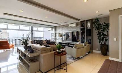 Encante-se com essa incrível cobertura duplex no coração do tradicional bairro do Ipiranga!