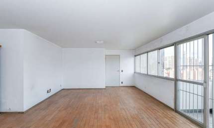 Apartamento tipo para venda com 3 quartos, sendo 1 suíte, 142m²