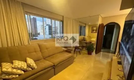Venha conhecer este incrível apartamento reformado, com uma localização privilegiada!