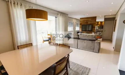 Venha conhecer esse maravilhoso apartamento com 2 dormitórios, sendo 1 suíte, sala estendida, varanda gourmet e armários planejados.
