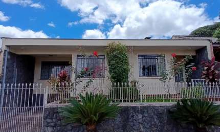 Casa 3 quartos, suite, salão churrasqueira, Barreirinha - jd Acácias,