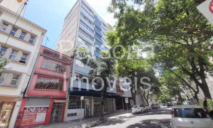 Apartamento 03 dormitórios com box na Duque de Caxias - Porto Alegre - RS