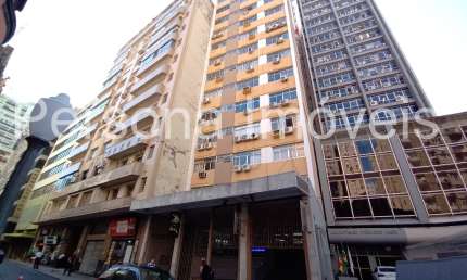 Sala com banheiro na Galeria Edith – Centro – Porto Alegre - RS