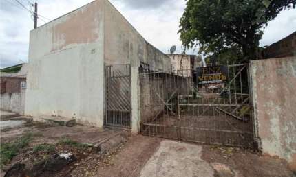 Casa comercial à venda no Jardim Colúmbia III, Arapongas 