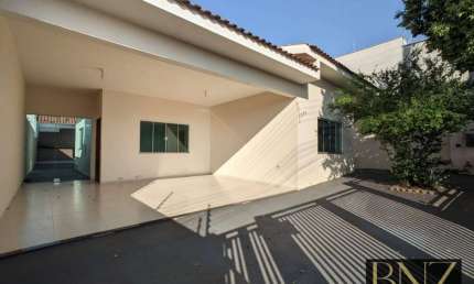 Casa à Venda no Jardim Santa Alice - Conforto e Espaço para sua Família!