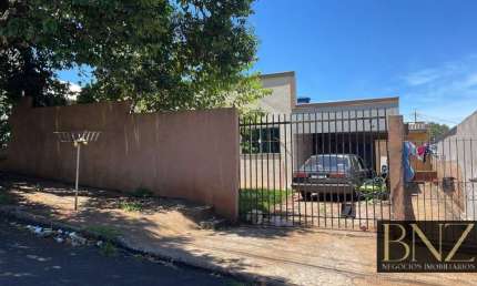 Casa com 1 quarto à venda no Conjunto Padre Chico, Arapongas 