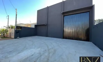 Barracão de 240m² para Locação no Jardim Interlagos - R$3.005,00!