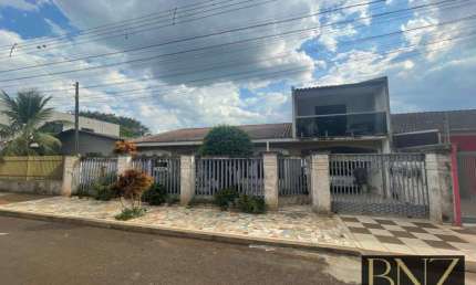 Casa à Venda no Columbia II - Espaço Amplo e Funcional!