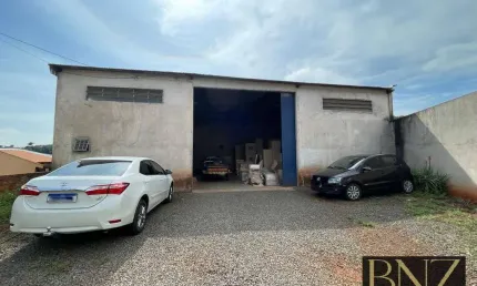 Barracão Comercial à Venda no Jardim Lorena com Renda de R$ 2.500,00