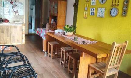 Exuberante Residência à Venda: 3 Quartos, Estrutura Impecável e Detalhes !