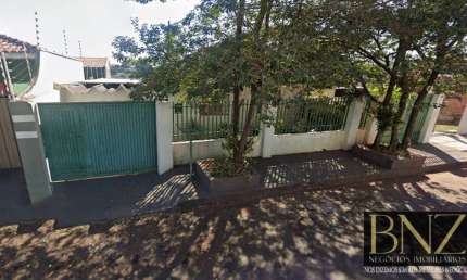 Casa com 3 quartos à venda na Vila Aparecida, Arapongas 