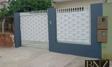 Casa com 3 quartos à venda no Jardim Universidade, Arapongas 
