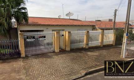 Casa com 3 quartos à venda no Conjunto Centauro, Arapongas 