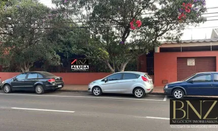 Casa comercial para alugar no Centro, Arapongas 