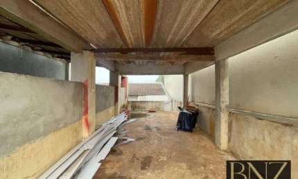 Casa de Fundos para Locação no Jardim Novo Centauro, Arapongas-PR