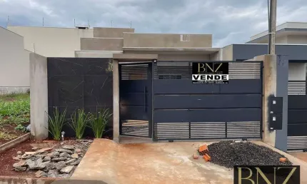 Casa Residencial com 3 Quartos no Jardim Hermínio e Maria!