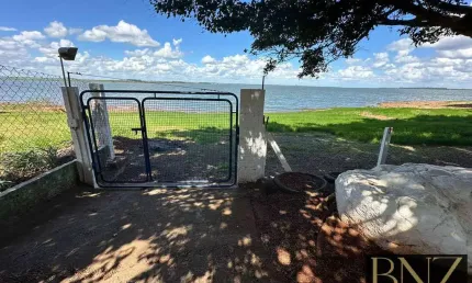 Chácara Molhada em Condomínio na cidade de Alvorada do Sul - Pr.