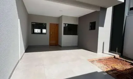 Casa à Venda no Jardim Paraná – Conforto e Localização Privilegiada