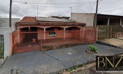 Casa à Venda no Flamingos – Oportunidade de Investimento