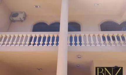 Sobrado a Venda e para Locação no centro - Arapongas/PR