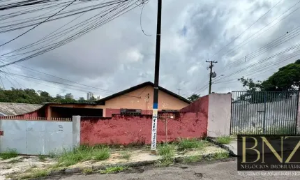 Casa com 4 quartos à venda no Conjunto Padre Chico, Arapongas 