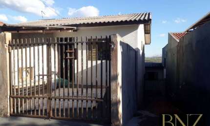 Casa com 2 quartos à venda no Jardim Coroados, Arapongas 