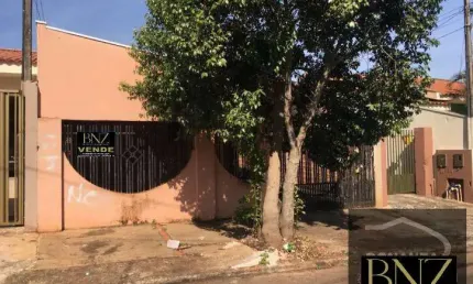 Casa com 4 quartos à venda no Jardim Dona Martinha, Arapongas 