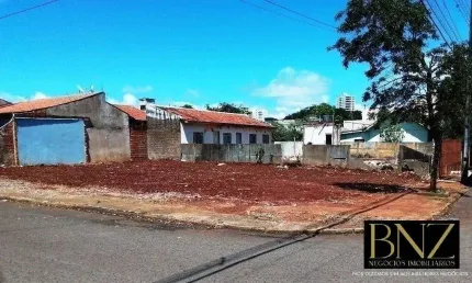 Terreno à venda na Vila Araponguinha, Arapongas 
