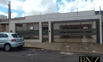 Casa com 3 quartos à venda no Jardim Vale das Perobas, Arapongas 