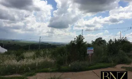 Terreno à venda no Jardim Paraíso, Arapongas 