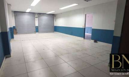 Salão Comercial para Locação (fundos) no Jardim Aeroporto