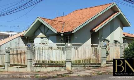 Casa com 3 quartos à venda no Jardim Novo Centauro, Arapongas 