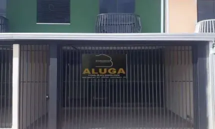 Casa com 3 quartos para alugar no Jardim Universitário, Arapongas 