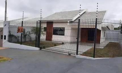 Casa com 3 quartos à venda na Rua Vereador Paulo de Barros Campelo, 1115, Jardim Colina Verde, Maringá