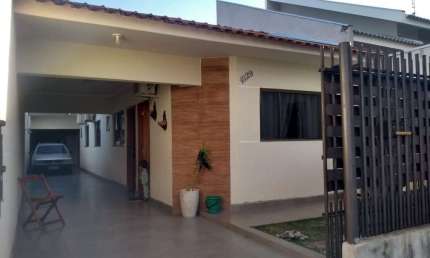 Casa com 2 quartos à venda na Rua Rio Congoinhas, 1829, Parque Residencial Tuiuti, Maringá
