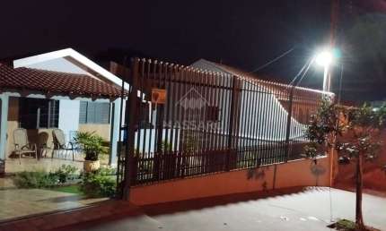 Casa com 2 quartos à venda na Rua Gilberto Freire, 207, Vila Esperança, Maringá