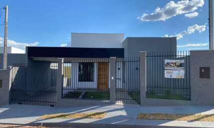 Casa NOVA a venda no bairro Jardim Ana Ligia em Mandaguaçu.