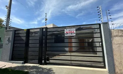 Locação - Residência no bairro Cidade Alta em Maringá