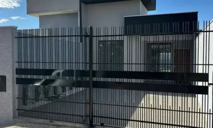Casa com 3 quartos à venda na Rua Amazonas, 216, Jardim Alvorada, Maringá