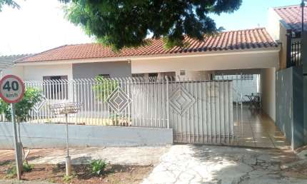 Casa com 2 quartos à venda na Rua Barcelona II, Loteamento Madrid, Maringá