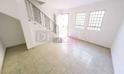 Casa com 2 quartos à venda na Rua Paes Landim, 91, Itaquera, São Paulo