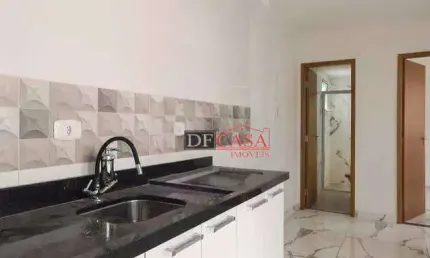 Apartamento com 2 quartos para alugar na Rua Benedito Galvão, 107, Vila Carrão, São Paulo
