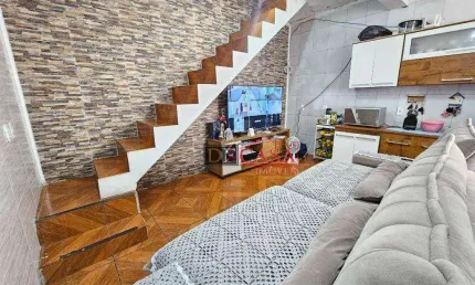Casa com 2 quartos à venda na Rua Camargo e Leme, 304, Guaianases, São Paulo