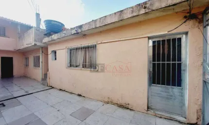 Casa com 2 quartos à venda na Rua Emílio Lamarca, 261, Guaianases, São Paulo