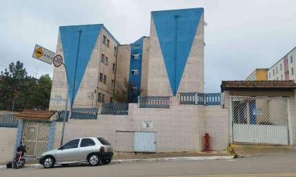 Apartamento em Conjunto Habitacional Juscelino Kubitschek