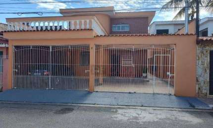 Casa com 3 quartos à venda na Rua Danton Coelho, 29, Vila Nhocune, São Paulo